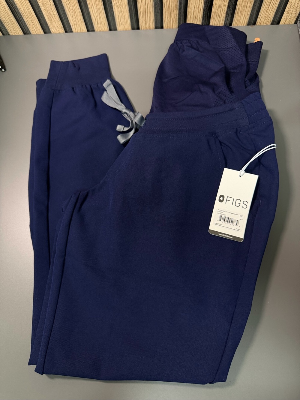 LAST! FIGS XXS Scrub Jogger Zamora Petite Maternity